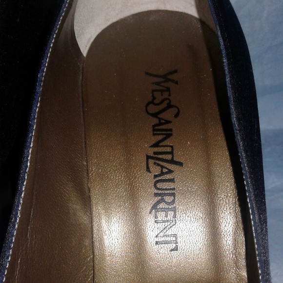 🦋 YSL Vintage Black Silk  Pumps 🦋 - Picture 3 of 8